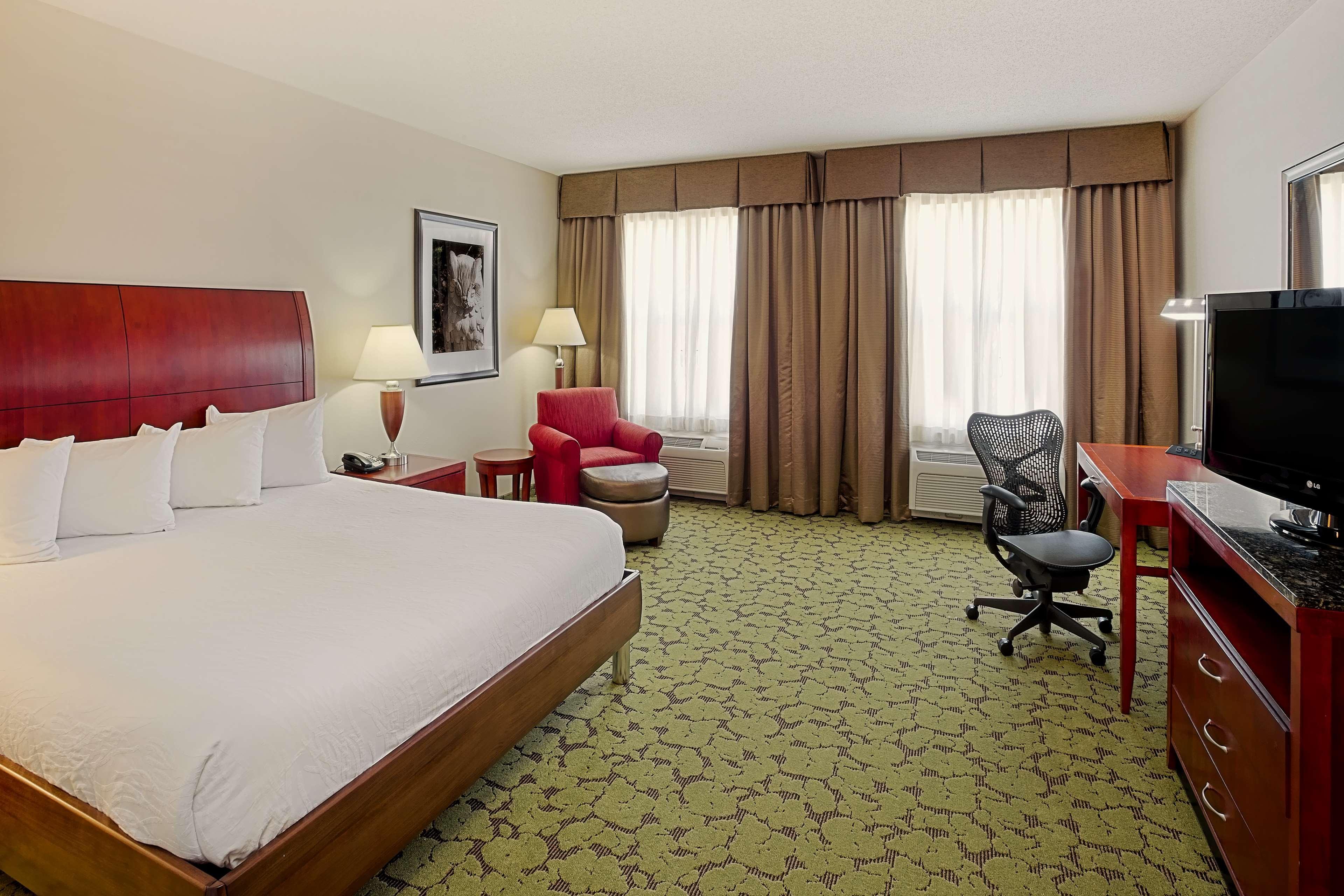 Hilton Garden Inn Bloomington Eksteriør billede