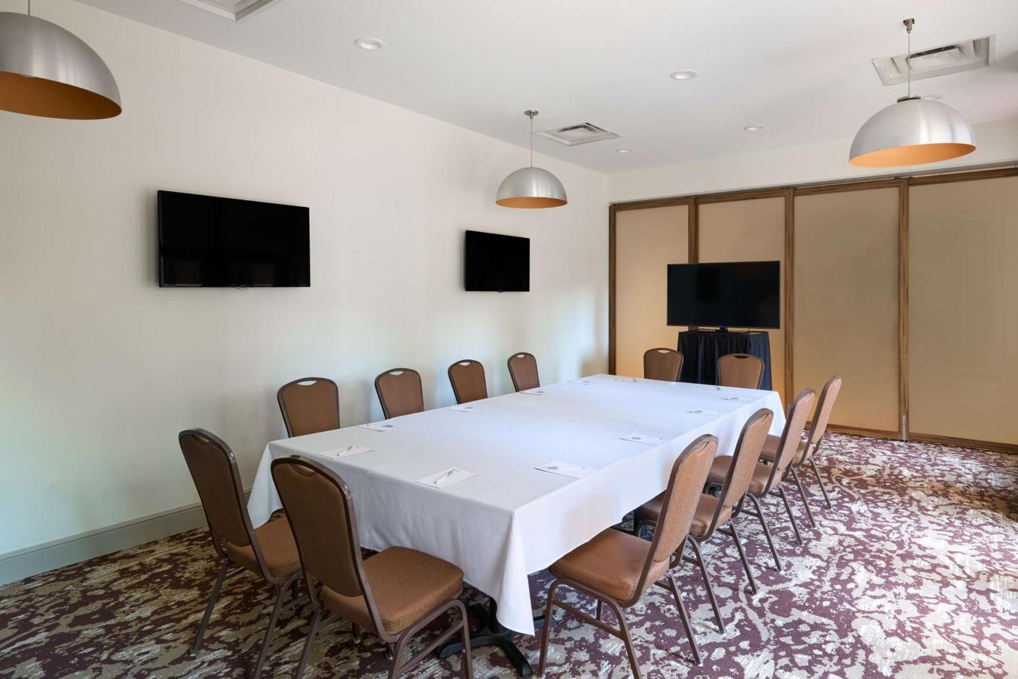 Hilton Garden Inn Bloomington Eksteriør billede