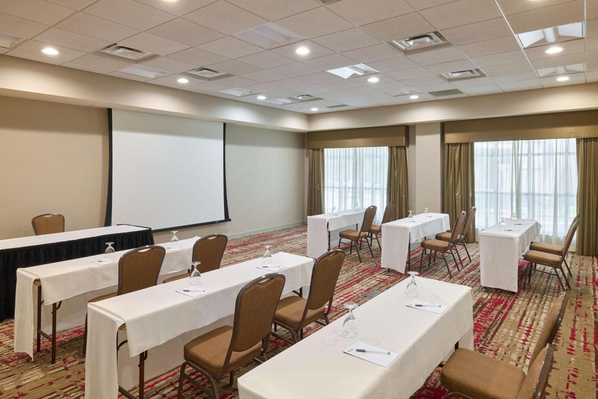 Hilton Garden Inn Bloomington Eksteriør billede