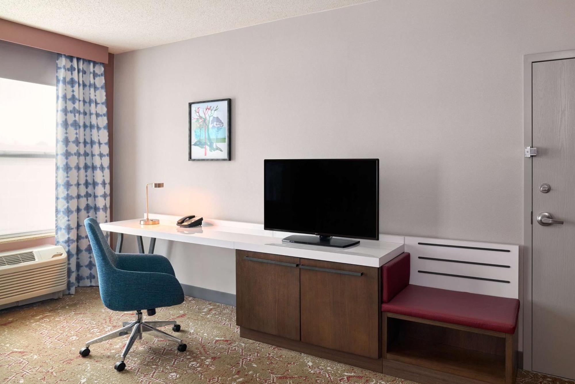 Hilton Garden Inn Bloomington Eksteriør billede