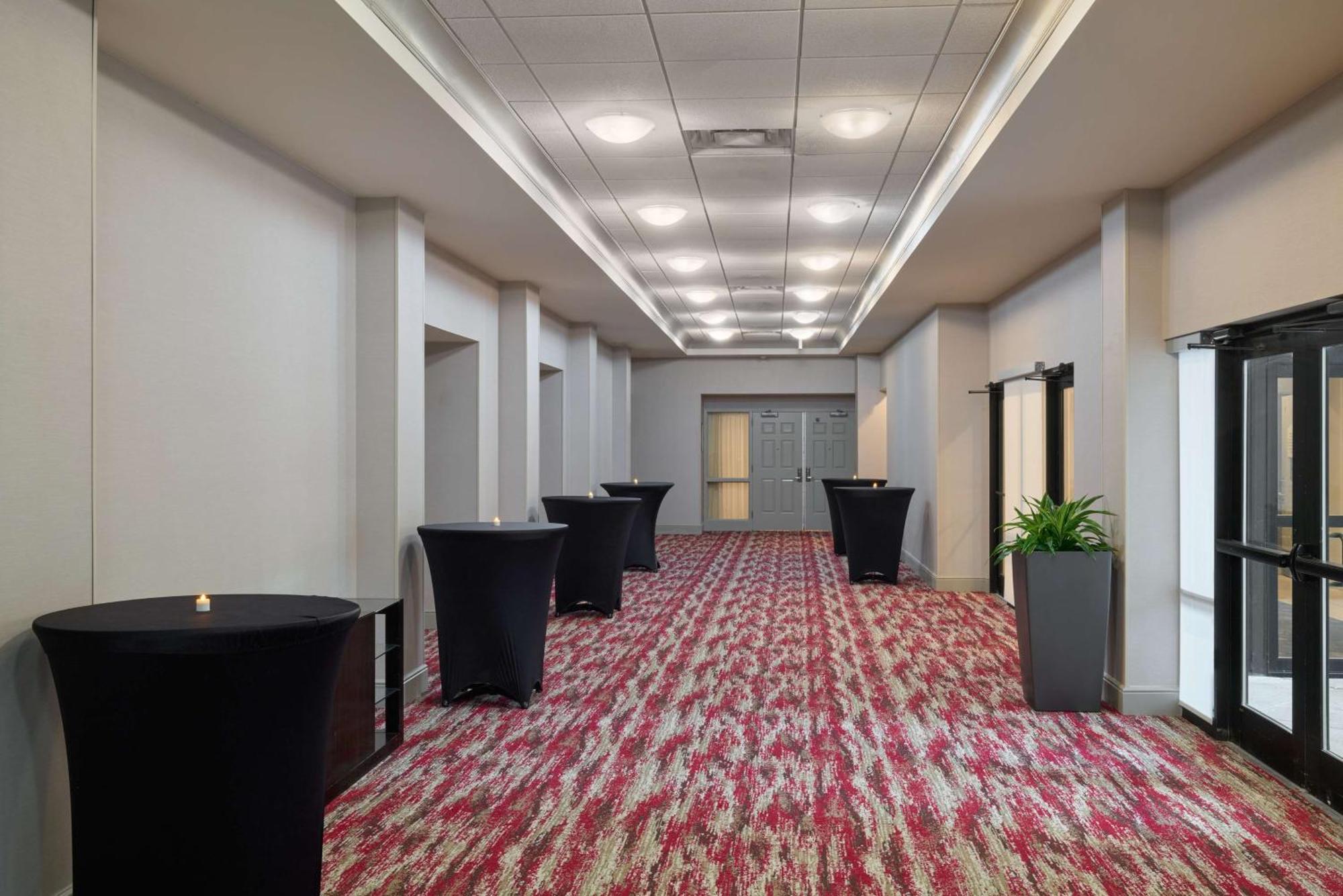 Hilton Garden Inn Bloomington Eksteriør billede