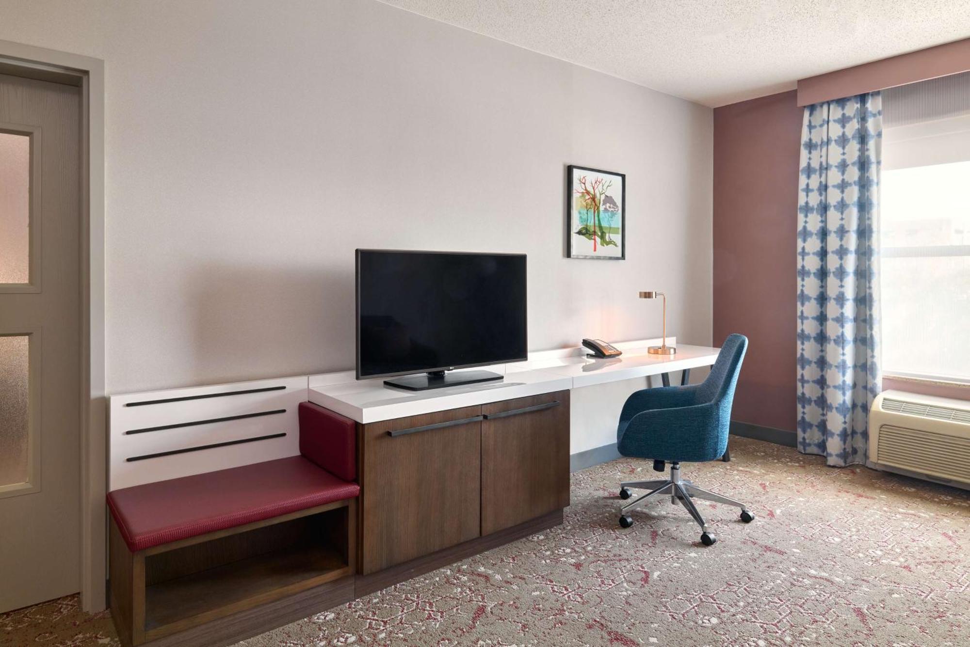 Hilton Garden Inn Bloomington Eksteriør billede
