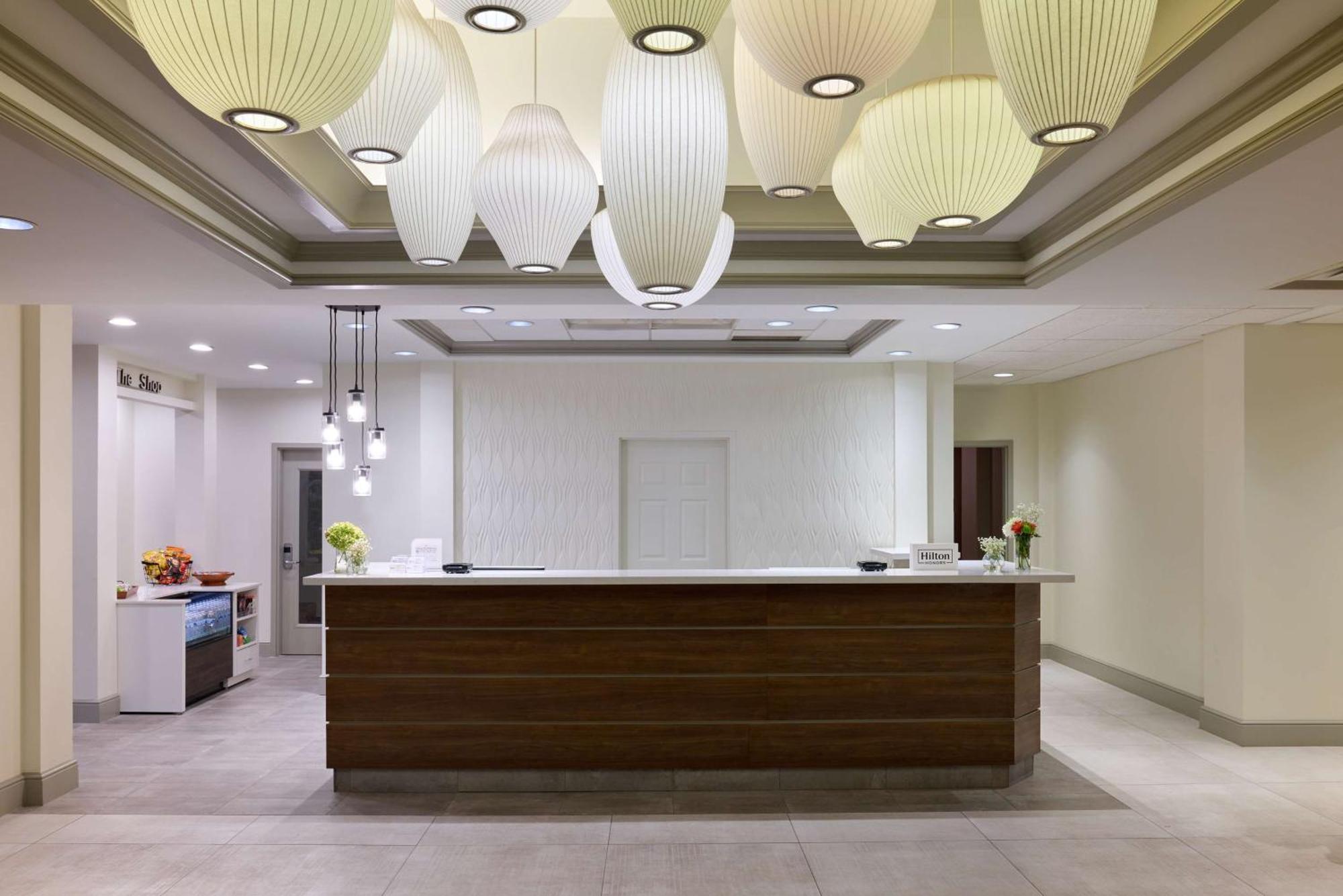 Hilton Garden Inn Bloomington Eksteriør billede