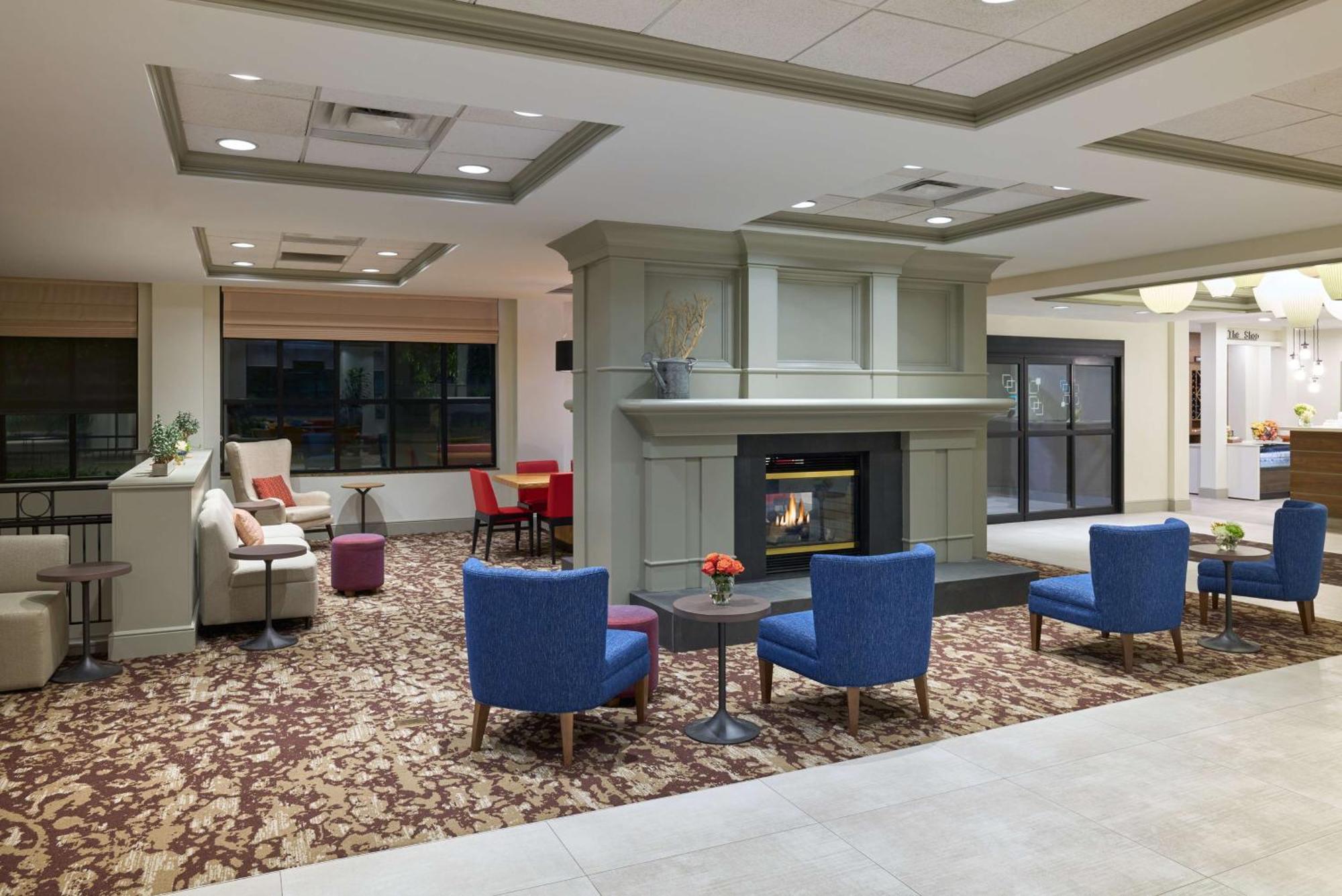 Hilton Garden Inn Bloomington Eksteriør billede