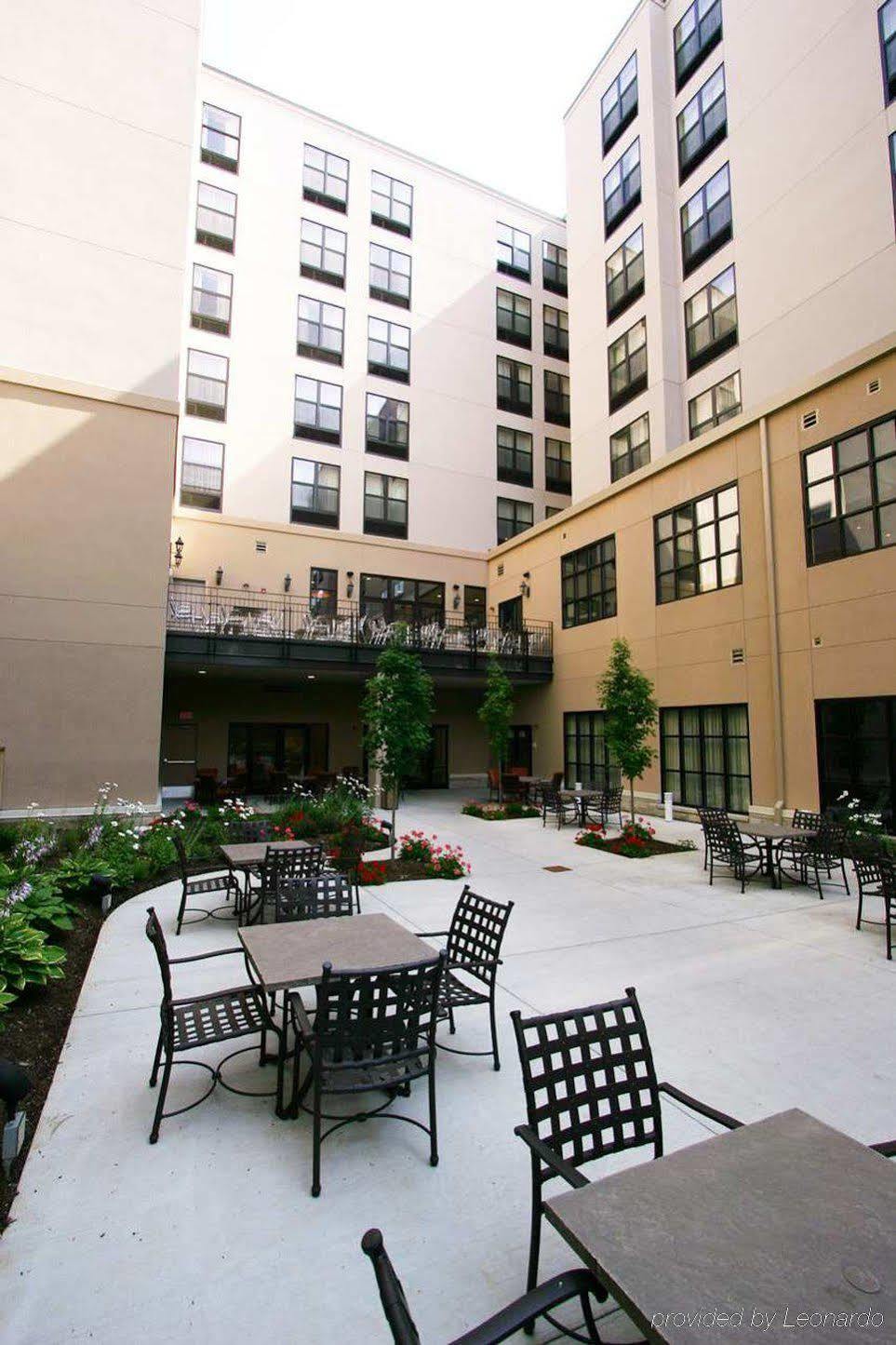 Hilton Garden Inn Bloomington Eksteriør billede